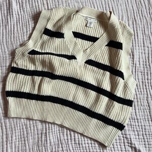 Sincerely Jules V-Neck Sweater Vest - Black and Cream